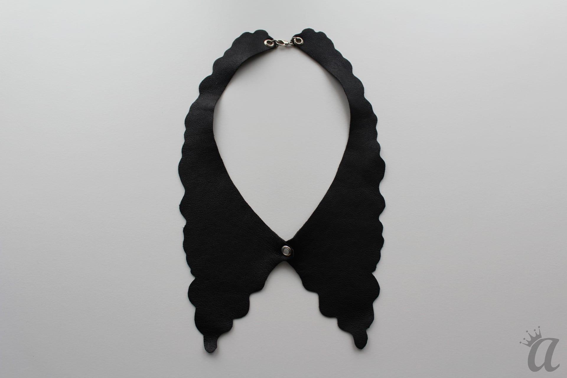 vintage leather necklace