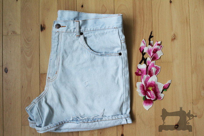 ripped-jeans-and-embroidery5