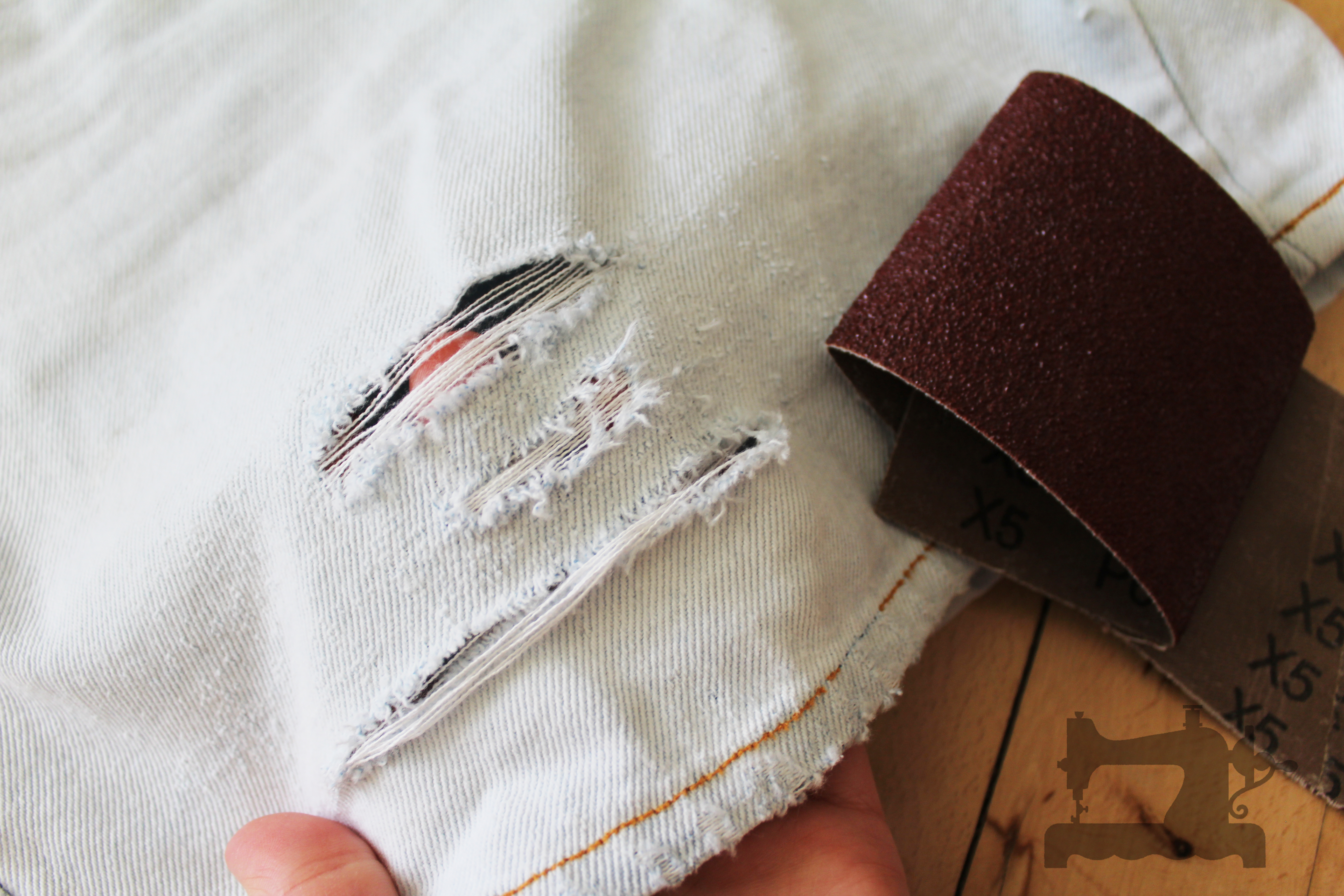 ripped jeans and embroidery7