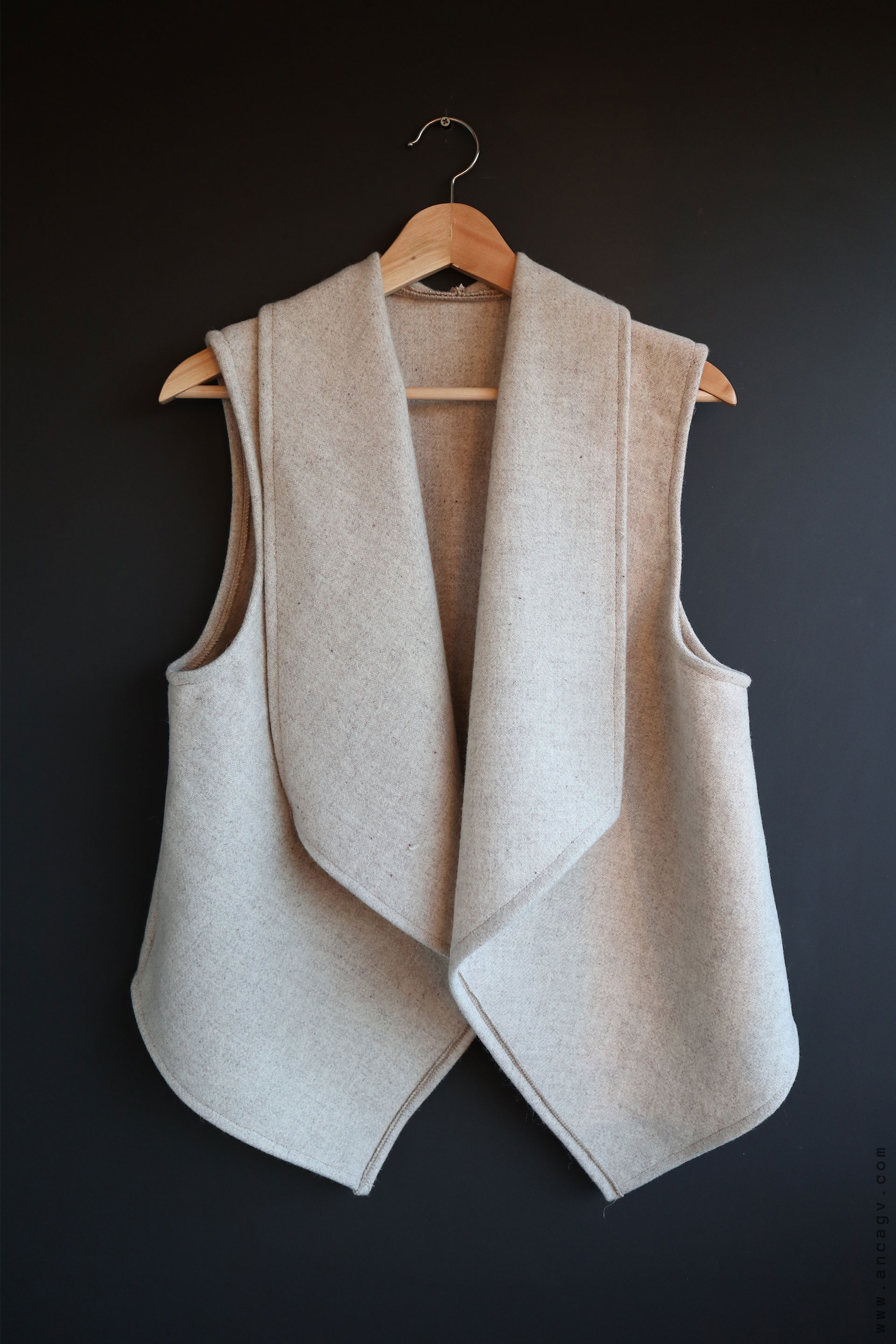 vesta-din-lana-115