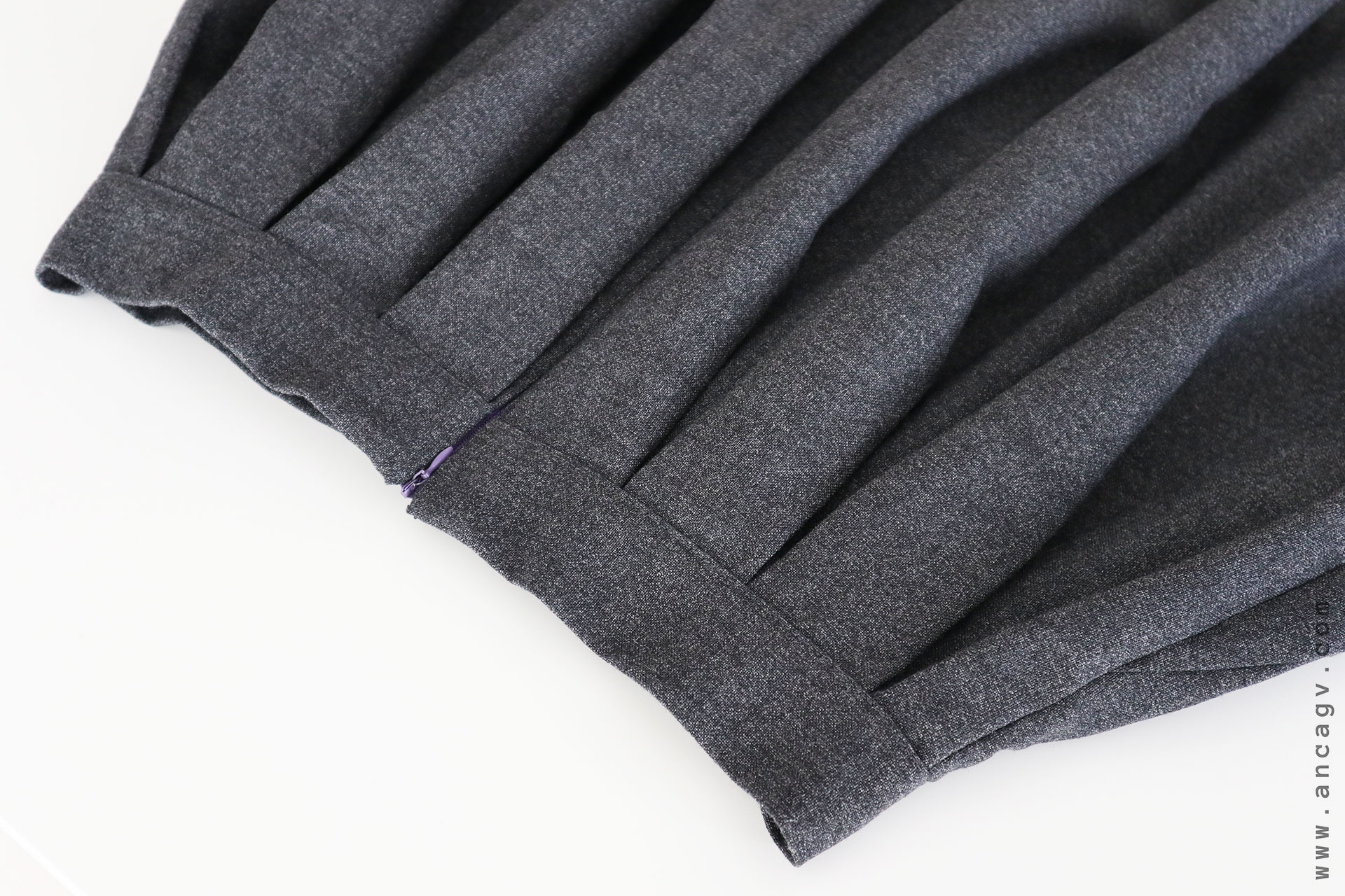 fusta-in-pliuri-de-stofa-1